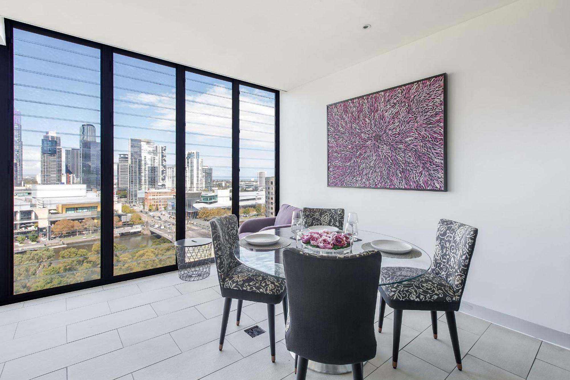 Flinders Street Simplicity Overlooking The Yarra Apartment Melbourne